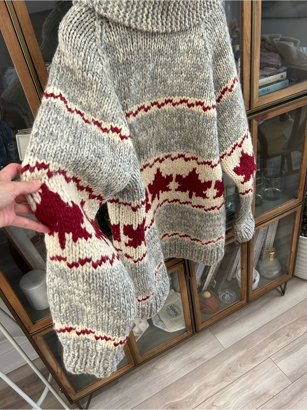 Vintage Handmade Knitted 100% Wool Chunky Zip-Up Canada Leaf Nordic Knit Sweater - Picture 6 of 14
